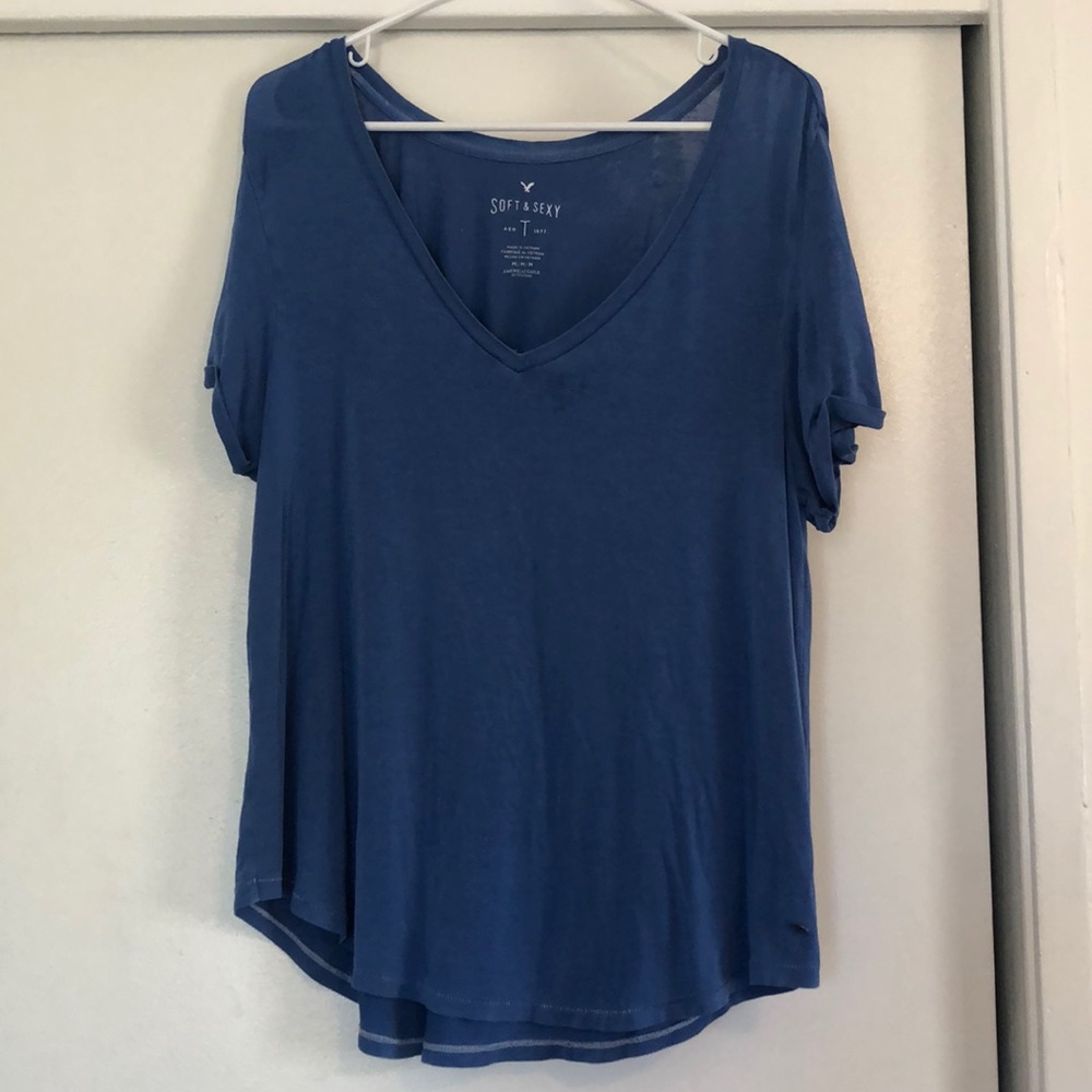 American Eagle blue soft and sexy tee